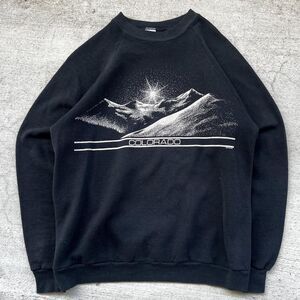 1990s Vintage Colorado Raglan Cut Crewneck